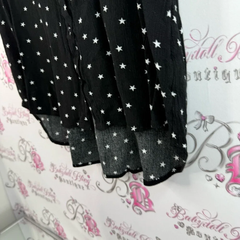 Wild skye T-shirt, stars, black white Black Star Pattern Button Down Shirt - Picture 4 of 14
